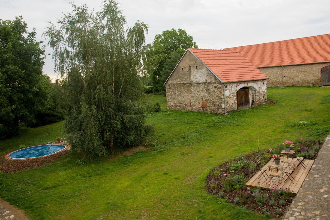 Orechovy Dvur Velke Nepodrice Zewnętrze zdjęcie